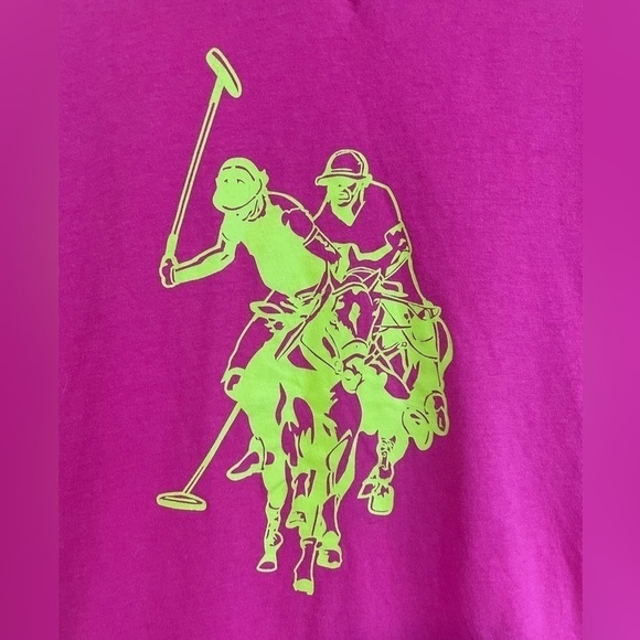U.S.  Polo Assn V-Neck Logo T-Shirt - Picture 5 of 8